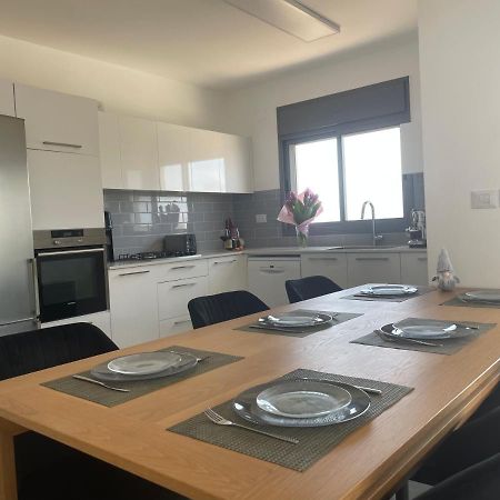 Appartamento Sea & Fun Hadera Esterno foto
